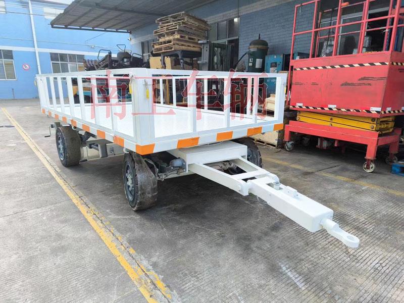 3吨球友会(中国)牵引工具拖车 带护栏减震刹车功能