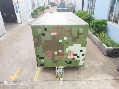 1672975334894564.jpg 2吨机器人用厢式工具拖车2I.jpg