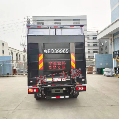 1675145229652206.jpg 1.5吨汽车尾板3I.jpg