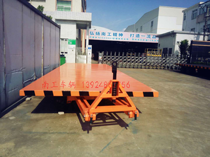 10吨球友会(中国) 8个实心胎全挂车1I.jpg