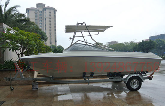 1677890791512566.jpg 游艇拖车2.jpg