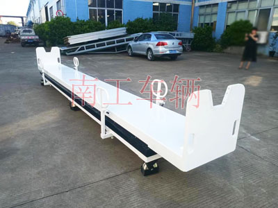 1693461429863375.jpg 手推式1.4吨ATV升降工具拖车I.jpg