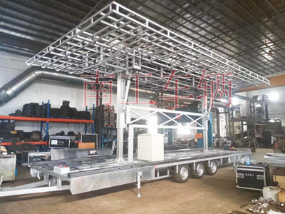 1696996034173384.jpg 45平方大型户外折叠式LED广告拖车4I.jpg