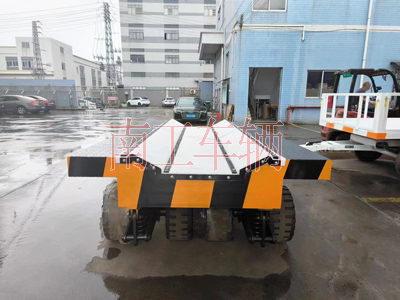 1720143723715581.jpg 25吨V字重型钢卷球友会(中国)2I.jpg