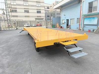 1739581877952074.jpg 10吨球友会(中国)带液压支腿铝全金伸缩梯工具车1I.jpg