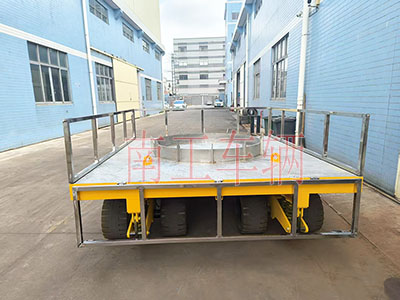 1748851105123756.jpg 25吨重型球友会(中国)带圆型不锈钢上装工具拖车7I.jpg