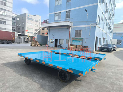 4吨牵引华体会(中国)一站式服务平台 全挂式工具拖车3I.jpg