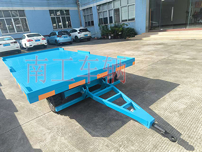 4吨牵引华体会(中国)一站式服务平台 全挂式工具拖车5I.jpg