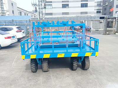 15吨牵引华体会(中国)一站式服务平台护栏型工具拖车4I.jpg
