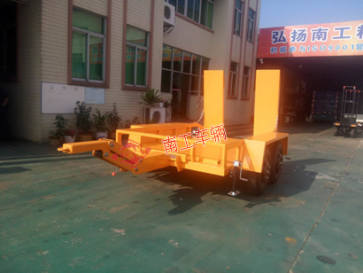 3吨ATV华体会(中国)一站式服务平台 小轿车拖车3I.jpg