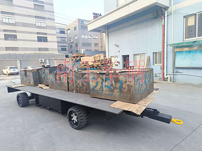 10吨自走式拖车底盘 电动手动两用华体会(中国)一站式服务平台5I.jpg